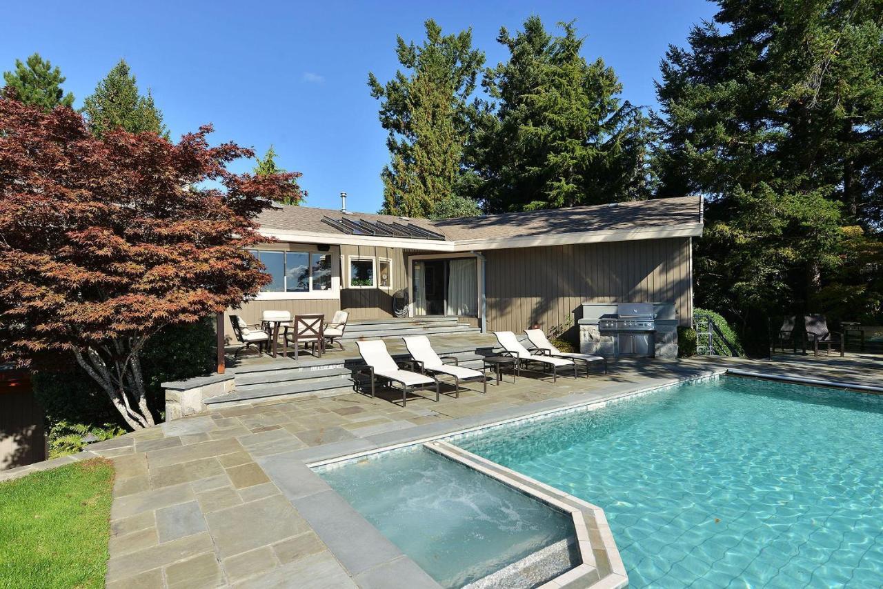 Oceanside Lodge Saanich Inlet North Saanich Εξωτερικό φωτογραφία